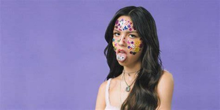 Olivia Rodrigo Sour Album Review Cultura