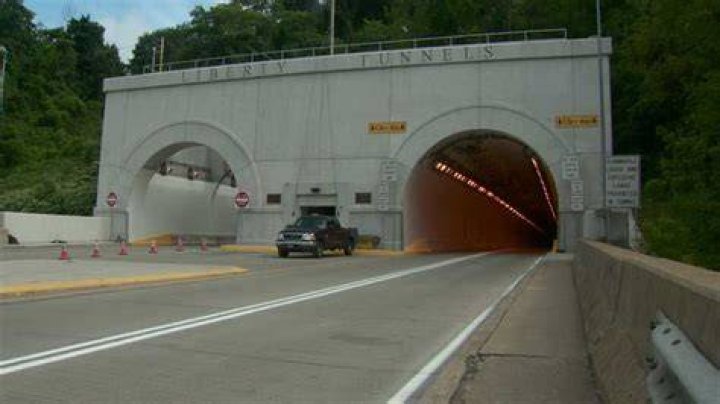 Outbound Liberty Tunnel reopens after 4vehicle crash