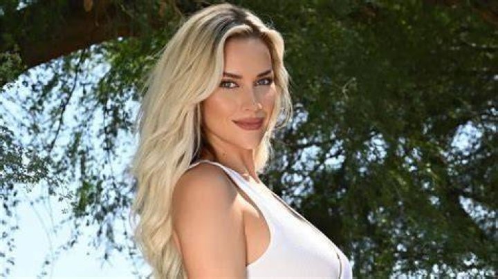 Paige Spiranac Height, Weight, Age, Boyfriend, Family, Facts, Biography
