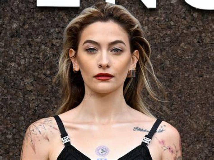Paris Jackson declares she is Jacko's biological child Daily Star