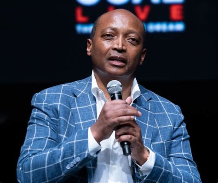 Patrice Motsepe And Lekganyane Relationship / Why Did Pitso Mosimane