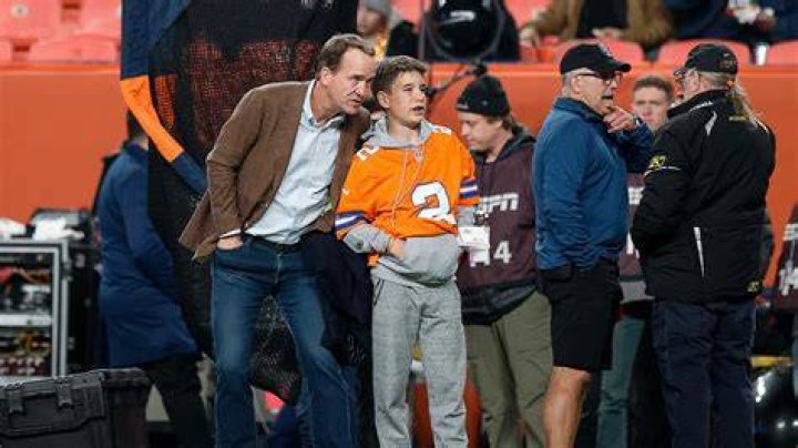 Peyton Manning&rsquo;s 11yearold son, Marshall, channels dad at 2023 Pro