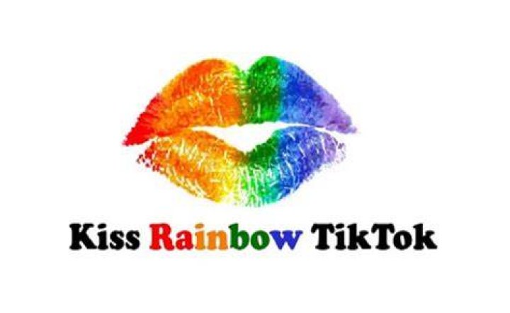 Rainbow Kiss Meaning TikTok (2022) Complete Info!