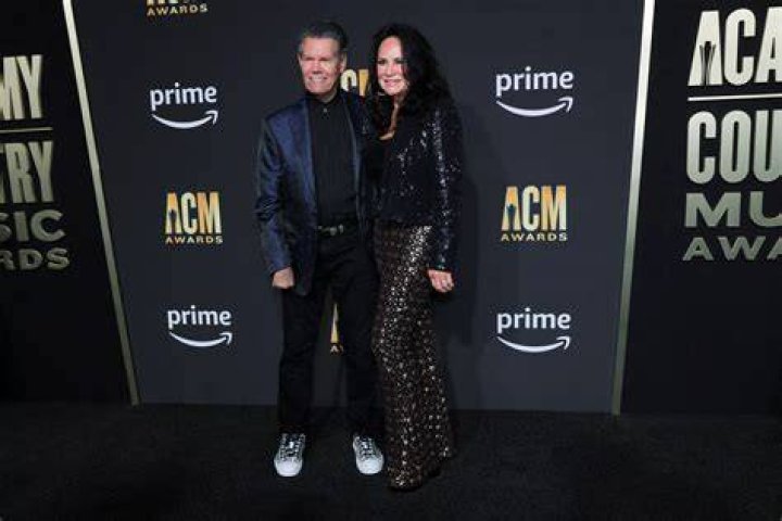 Randy Travis Inducted Into Louisiana Music Hall Of Fame Country’s Chatter