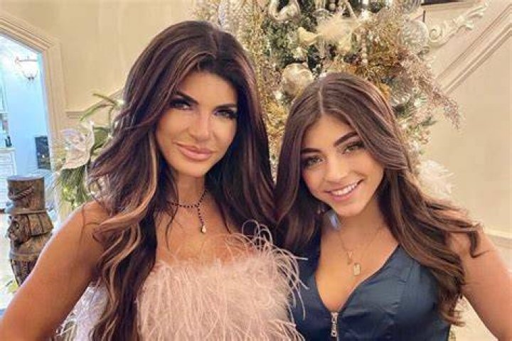 Real Housewives star Teresa's daughter Milania Giudice Bio, Family, Body, Height, Net worth, Parents ·