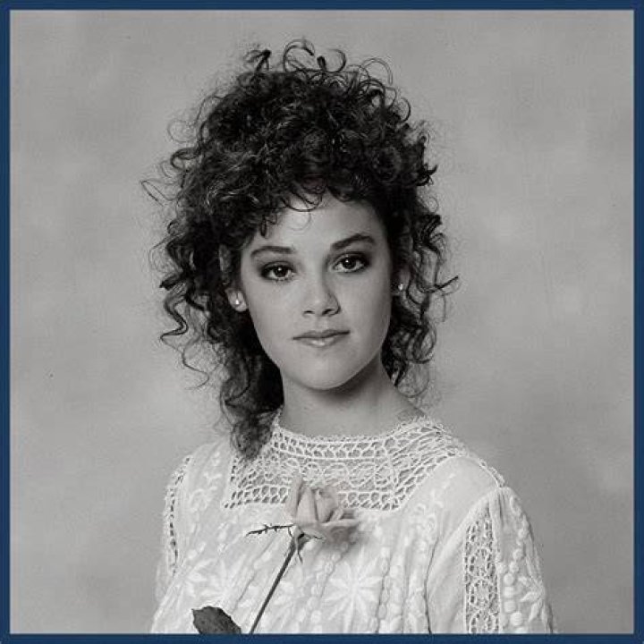 Remembering Rebecca Schaeffer Why Her Murder Remains So Terrifying E