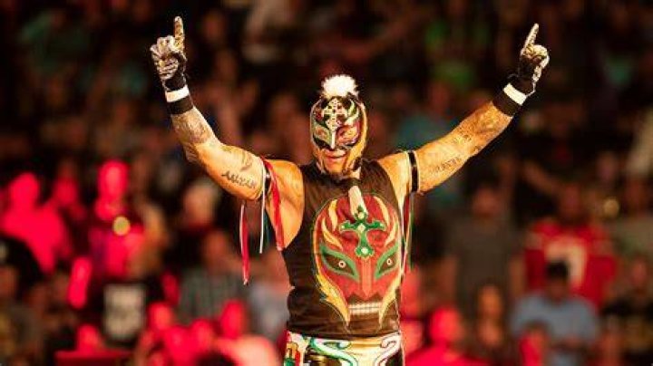 Rey Mysterio's Real Height Brie