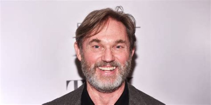 Richard Thomas on his CareerDefining Role on The Waltons, Returning as