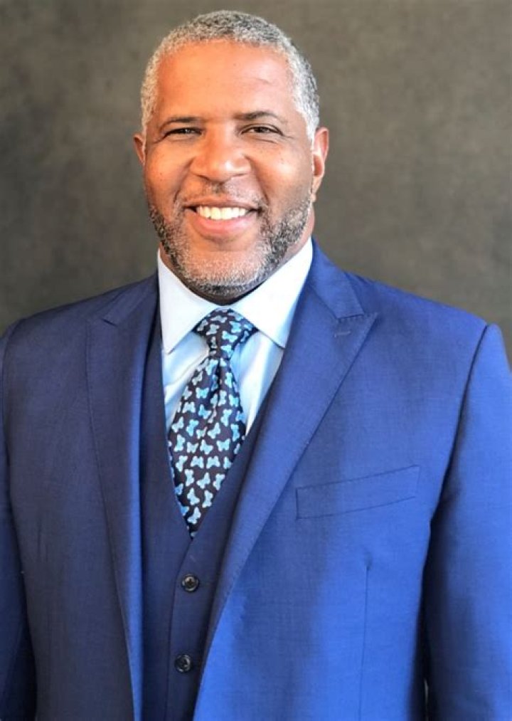 Robert F. Smith Founder, Chairman & CEO Vista Equity Partners