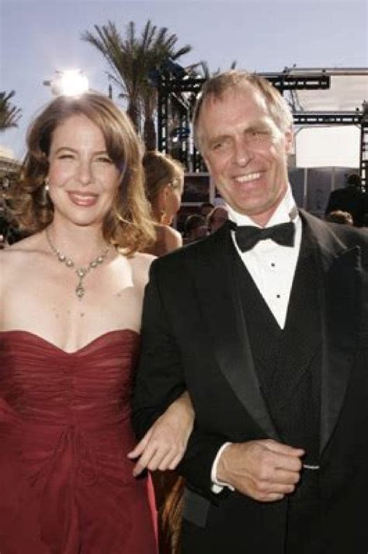 Robin Weigert Spouse, Children, Birthday & More