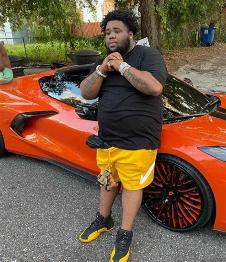 Rod Wave Gives Away 25,000 Worth Of Free Gas To His Hometown