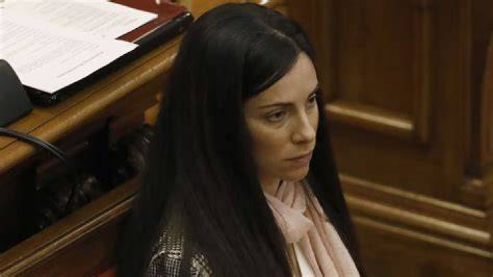 ROSA PERAL, &iquest;ir&iacute;ais a verla a prisi&oacute;n? +Encuesta Forocoches
