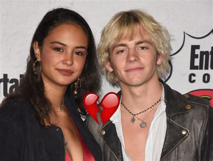 Ross Lynch Defends Girlfriend Courtney Eaton Against Raura Shippers