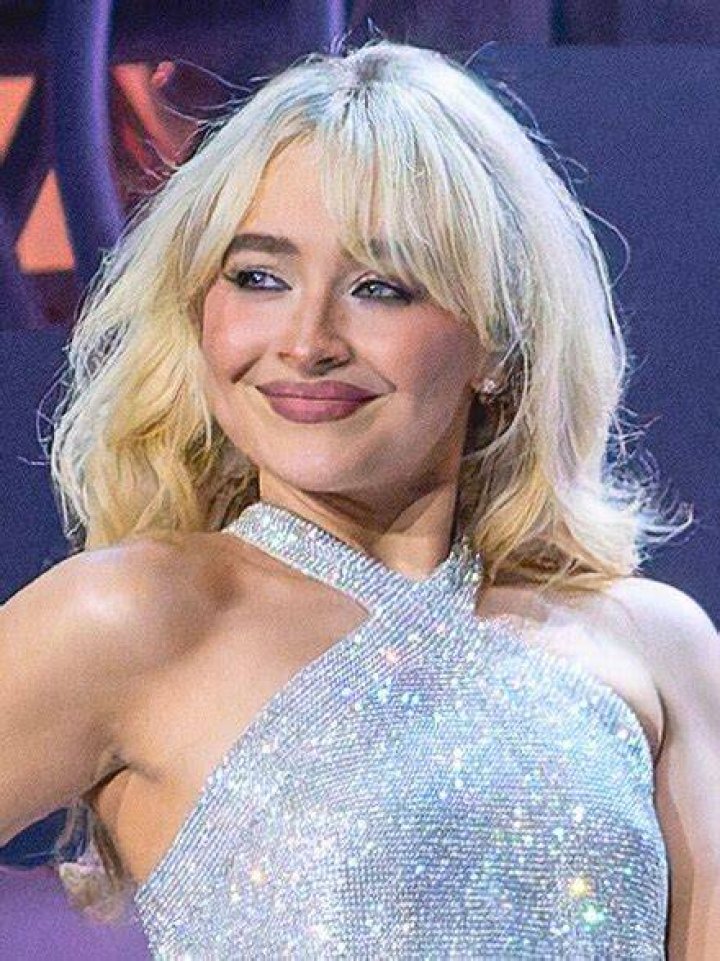 Sabrina Carpenter Biography, Wikipedia, Wiki, Age, Height, Birthplace