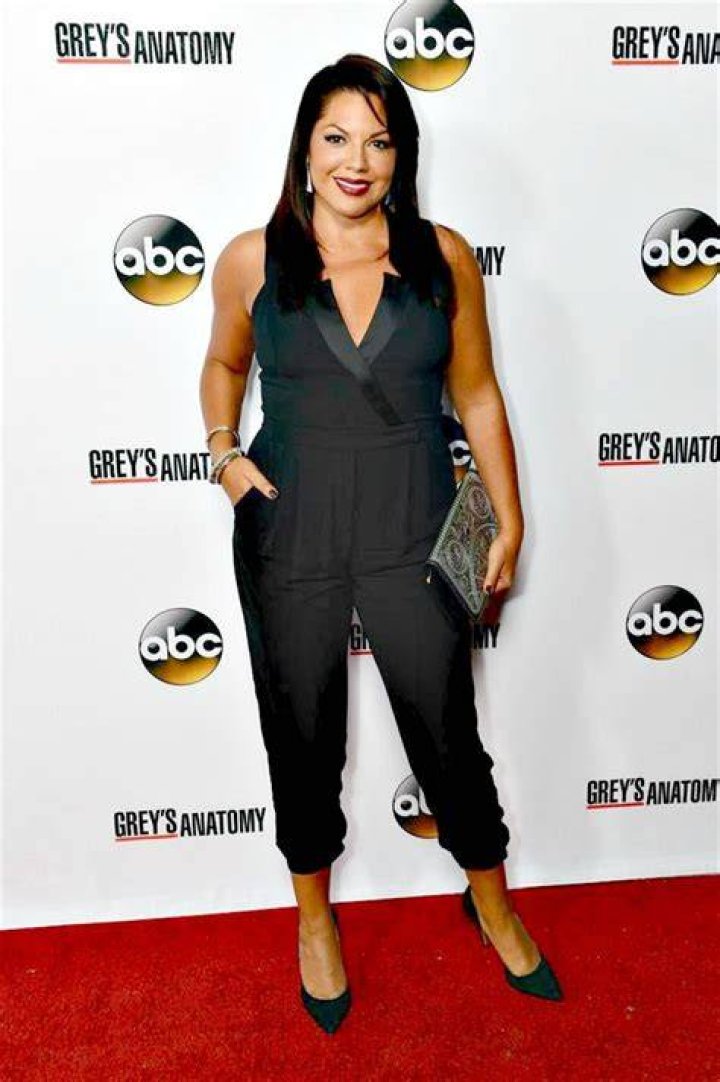 Sara Ramirez on Body Acceptance, Their Look on ‘And Just Like That