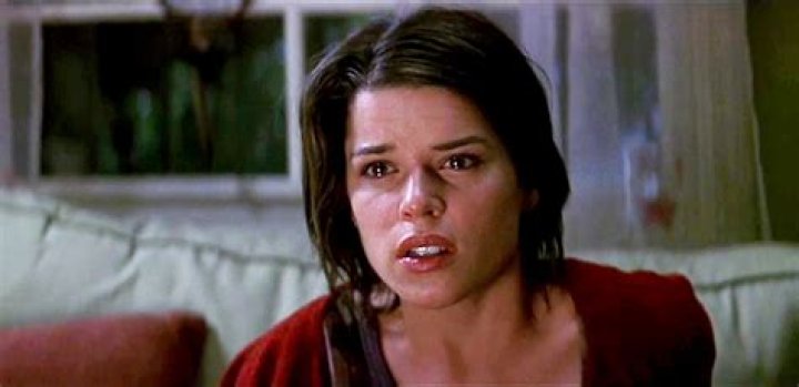Scream star Neve Campbell ends threeyear marriage by filing for