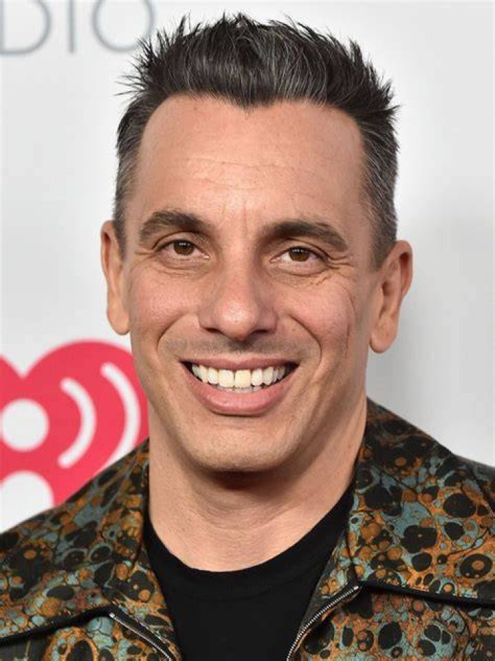 Sebastian Maniscalco Bio & Wiki Net Worth, Age, Height & Weight