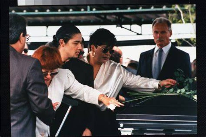Selena Quintilla’s Death Why Did Yolanda Saldívar Kill Her?
