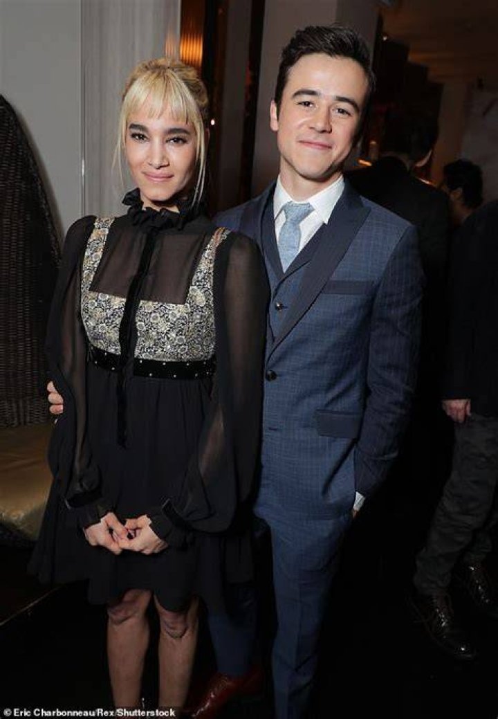 Sofia Boutella, 36, Is Dating ‘Alita’ Actor Keean Johnson, 22! Keean