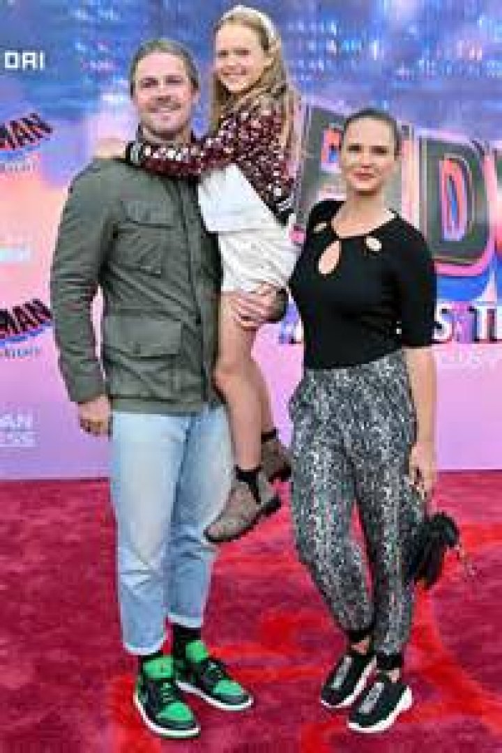 Stephen Amell Children Meet His 2 Children