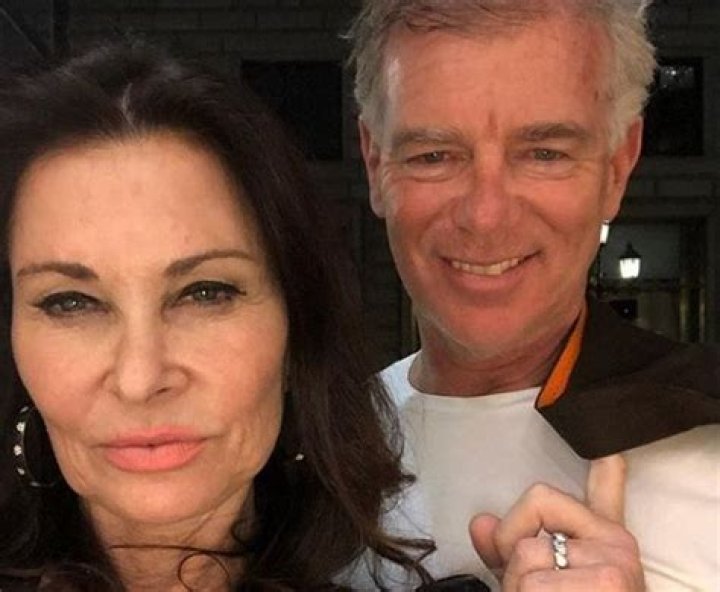 Stephen Hains Bio, Age, Net Worth, Height, Married, Nationality, Body