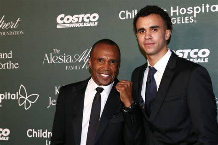 Sugar Ray Leonard Reveals a Rare Photo of His Parents &mdash; Does He Look