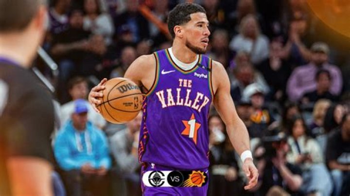 Suns Devin Booker's dating rumor with Jenna Ortega gets crushed after