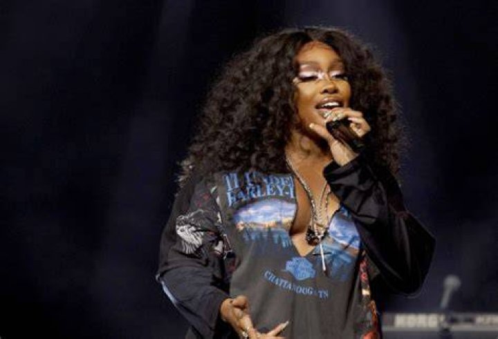 SZA Releases 'Ctrl (Deluxe)' On Debut Album's 5th Anniversary Listen