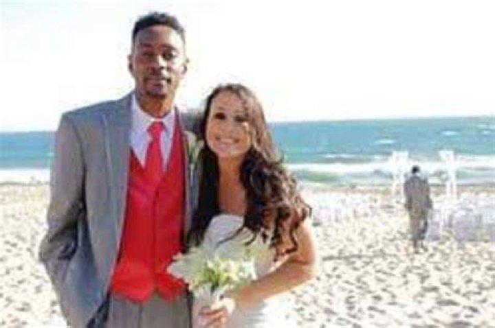 Tag Krayzie Bone and Andrea Henderson — Thedistin