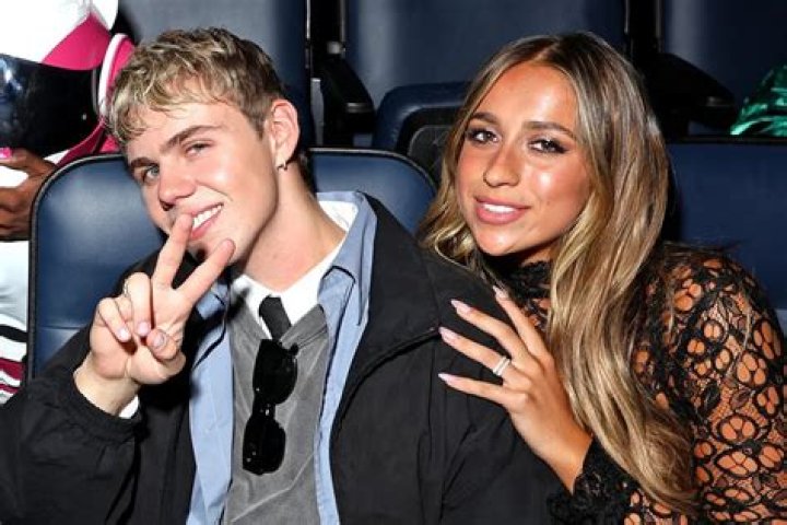 Tate McRae Boyfriend Is She Dating Anyone? Creeto