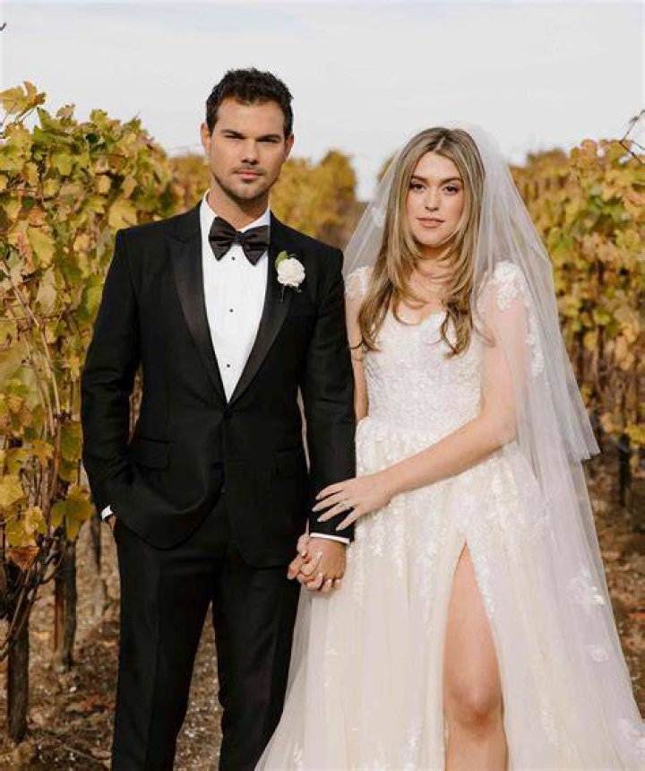 Taylor Lautner and Wife Taylor Dome&rsquo;s Relationship Timeline