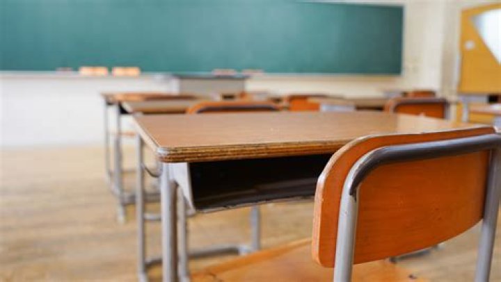 Teacher, 30, who ‘groped and kissed student, 17, at club’ was ‘dobbed