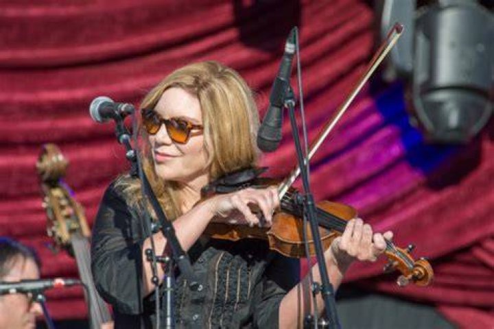 The 10 Best Alison Krauss Songs (Updated 2017) Billboard Billboard