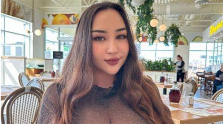 The Enthralling World Of Louisakhovanski's OnlyFans