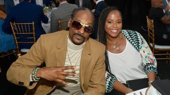 The Health Struggles Of Snoop Dogg's Wife