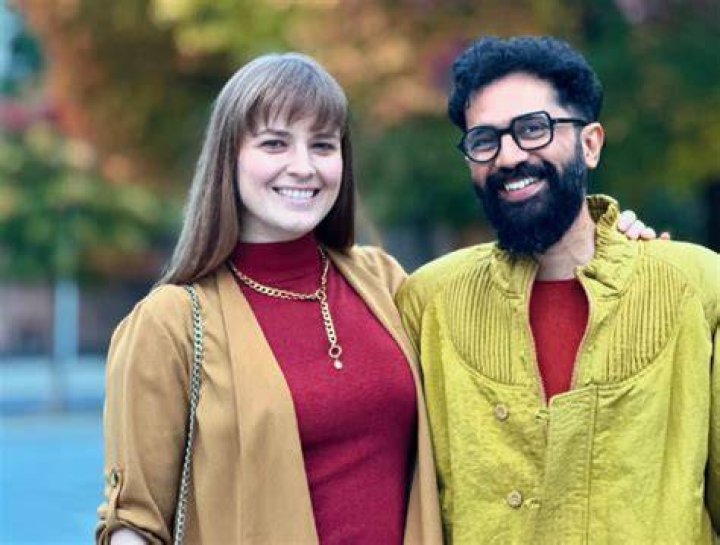 The Inspiring Story Of Sarang Sathaye's Wife