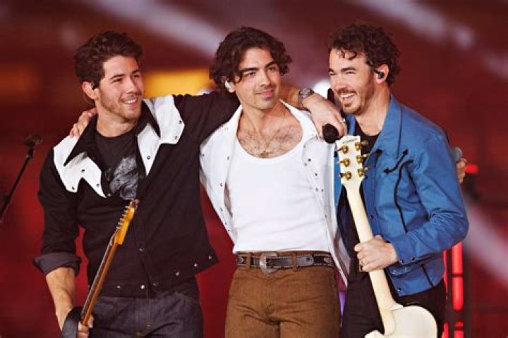 The Jonas Brothers' Italian Enigma