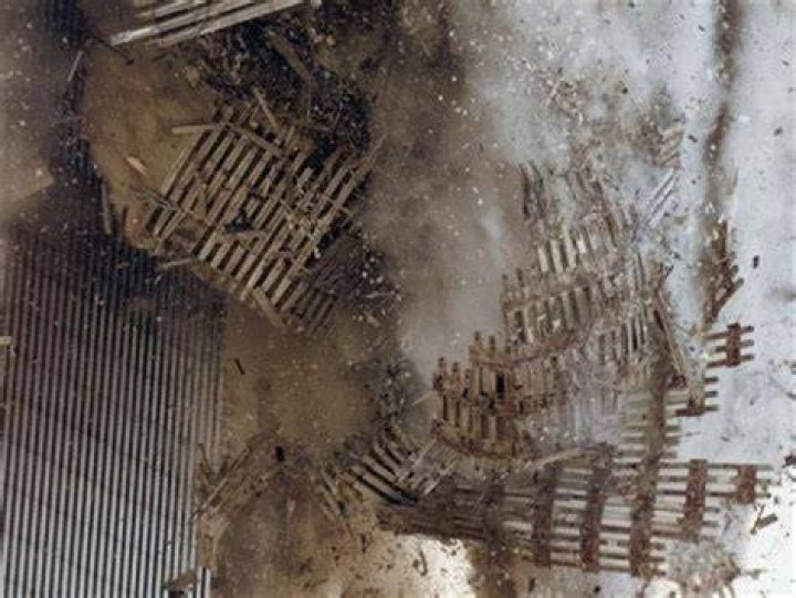 The truth behind the famous Falling Man and his real identity ·