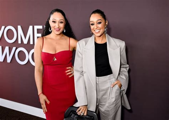 Tia & Tamera Mowry's Lifetime & Hallmark Christmas 2021 Movies