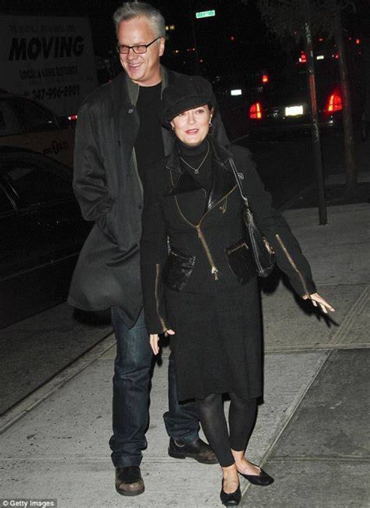 Tim Robbins takes much younger 'girlfriend' for a ride in LA Daily