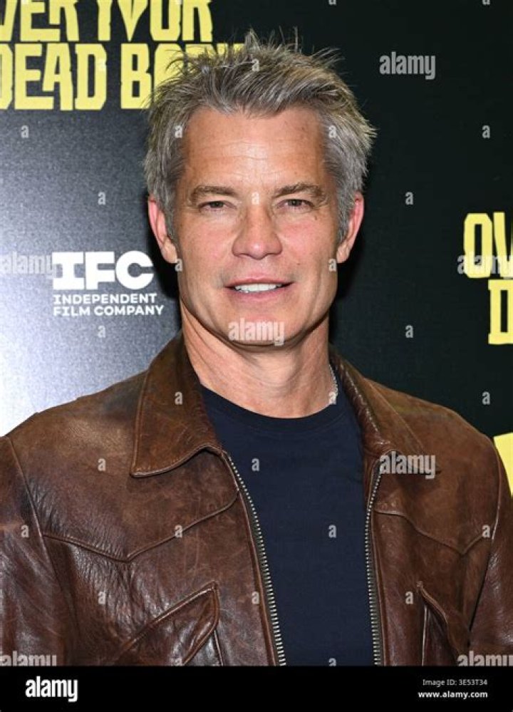 Timothy Olyphant arriving at the Vanity Fair Oscar Party in Beverly