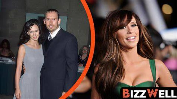 Todd Daniel Hewitt: Facts About Jennifer Love Hewitt's Brother