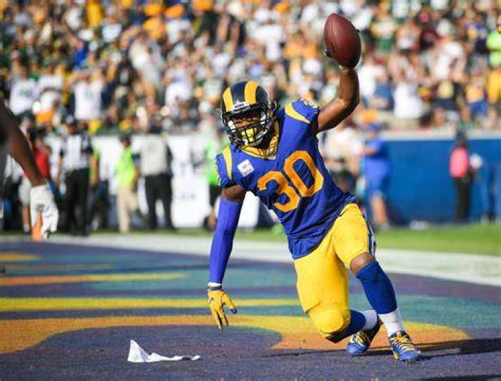 todd going for touchdown