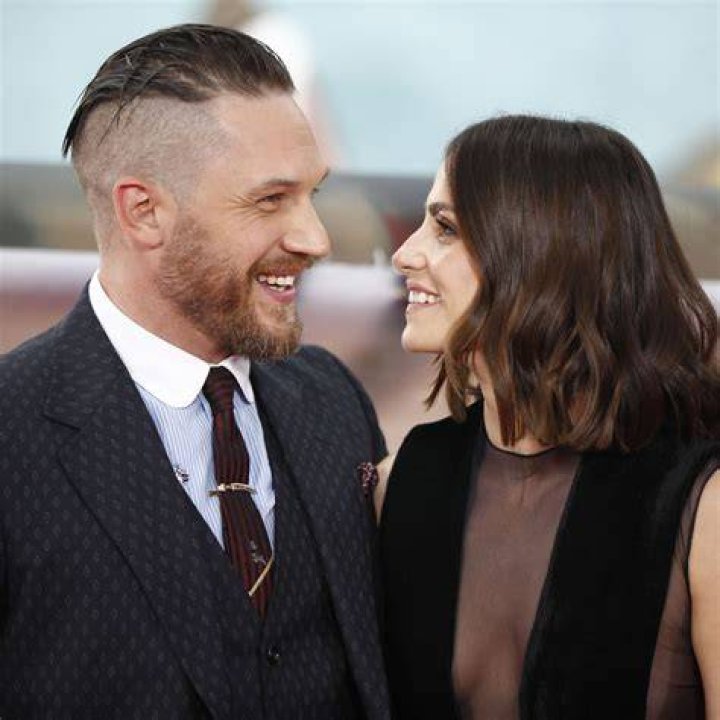 Tom Hardy's Love Life: A Detailed Look At His Relationships