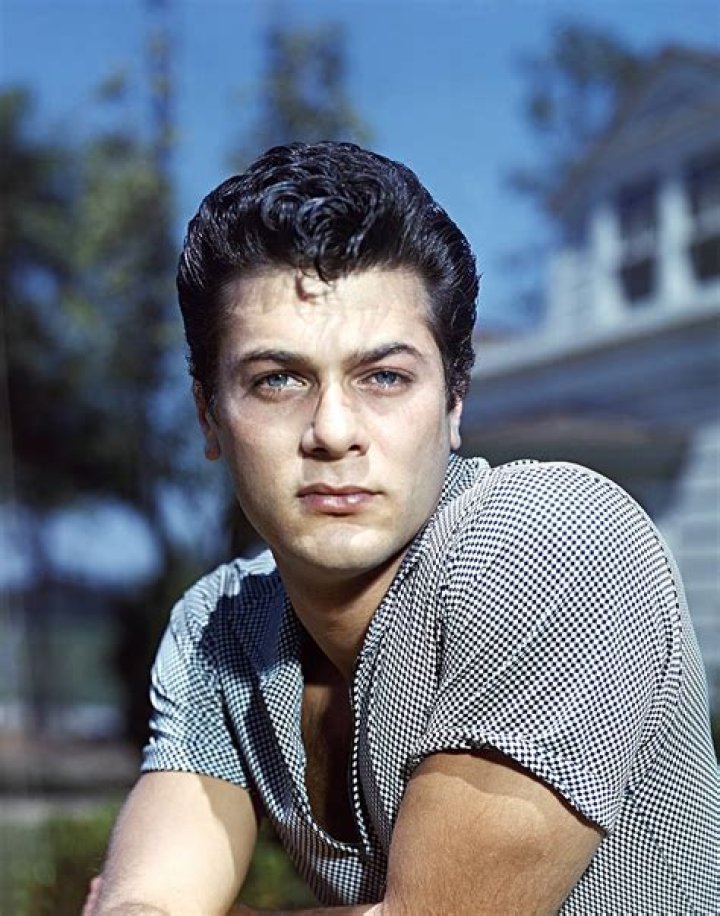 Tony Curtis' Kids Meet His 6 Children and Blended Family Closer Weekly