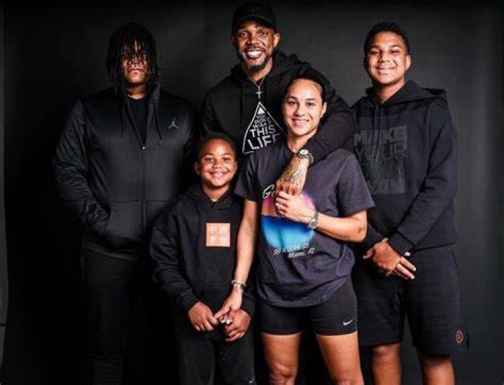 Udonis Haslem parents and siblings