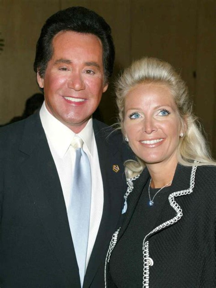 Uncover The Extraordinary World Of Wayne Newton's Wife