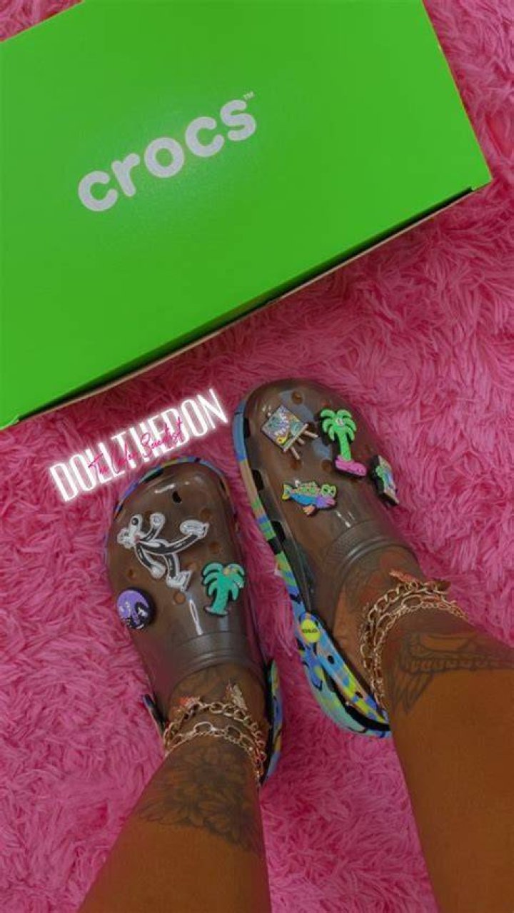 Uncover The Secrets Of Bemb Crew X Crocs: A Fashion Revolution