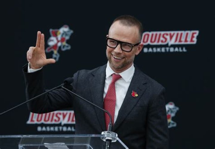 Uncover The Secrets Of College Basketball With Pat Kelsey's Wiki
