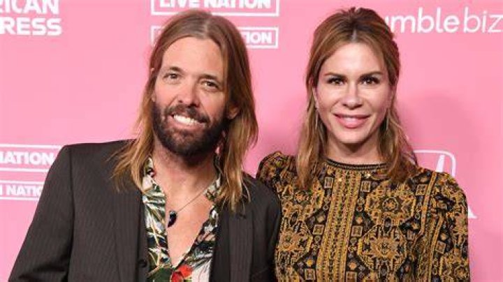 Uncovering The Unbreakable Bond: Taylor Hawkins' Family Legacy
